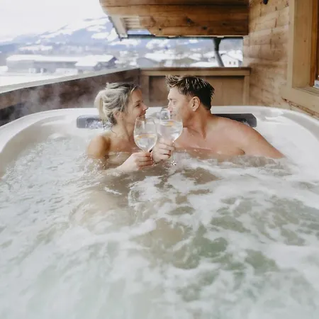 Chalet-apartment Holunder Am Lift Tatil Evi Kirchberg in Tirol
