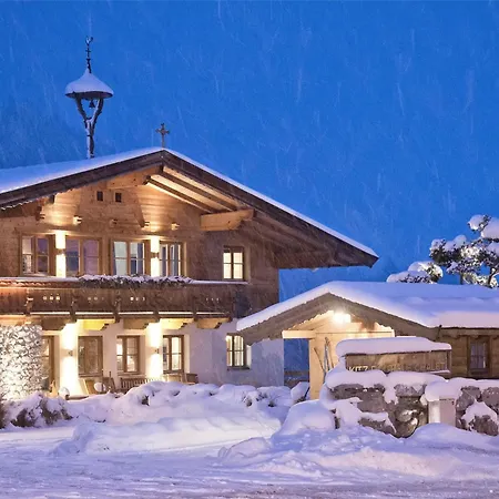 Holiday home Chalet-apartment Holunder Am Lift *